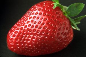 strawberry-82529_640