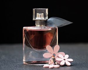 perfume-2142824_640