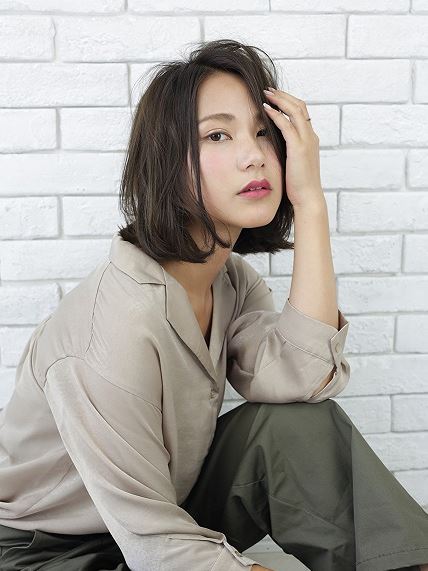 猫顔女子の13の特徴とメイク術＆似合う髪型！女性芸能人も総まとめ